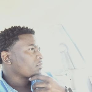 Meet your Posher, Alphonso